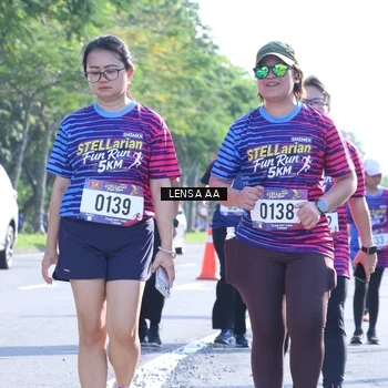 Runner Photo 8044675
