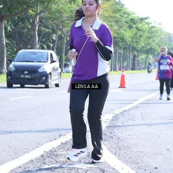 Runner Photo 8044750