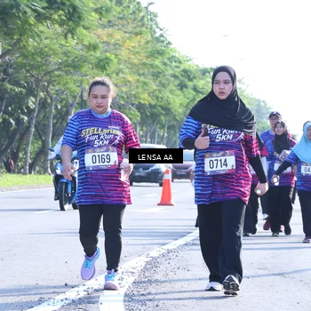 Runner Photo 8044756