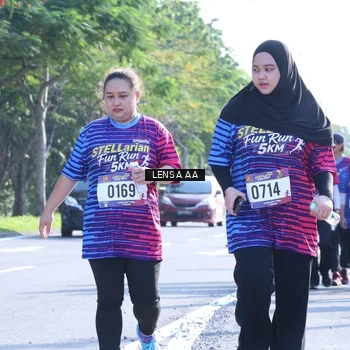 Runner Photo 8044758