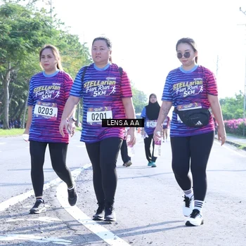 Runner Photo 8044878