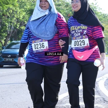 Runner Photo 8044879