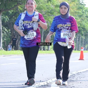Runner Photo 8044951