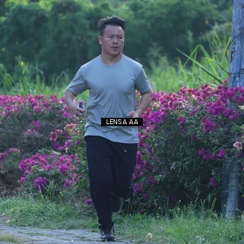 Runner Photo 8045031