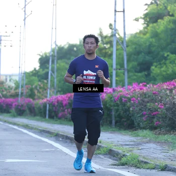 Runner Photo 8045033