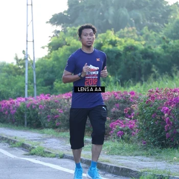 Runner Photo 8045037