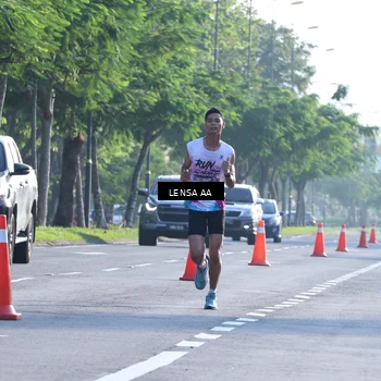 Runner Photo 8045059