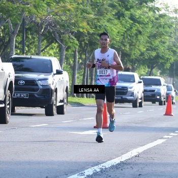 Runner Photo 8045068