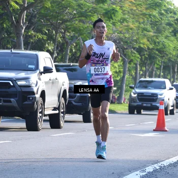 Runner Photo 8045069