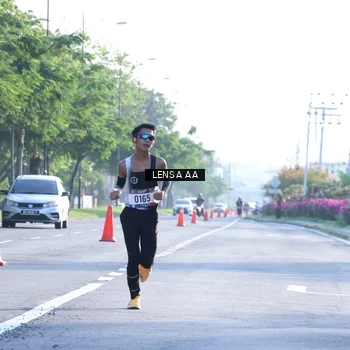 Runner Photo 8045084
