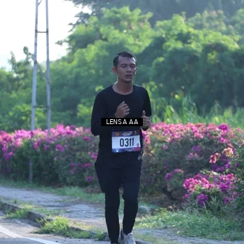 Runner Photo 8045098