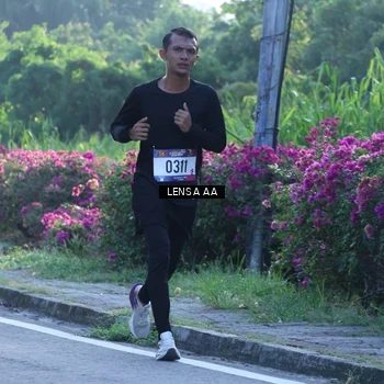 Runner Photo 8045105