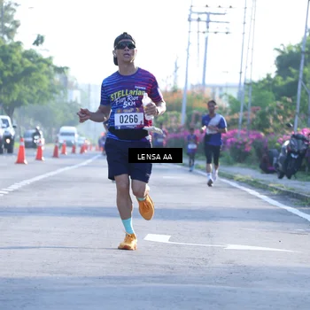 Runner Photo 8045123