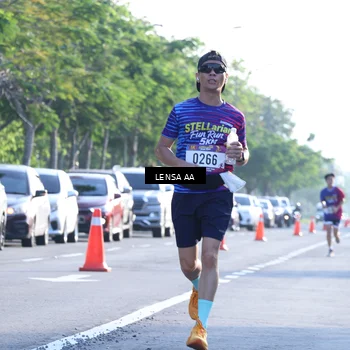 Runner Photo 8045125