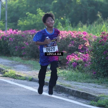 Runner Photo 8045161
