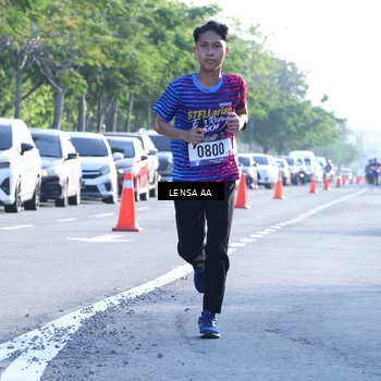 Runner Photo 8045189