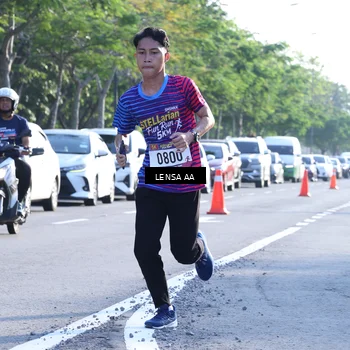 Runner Photo 8045191