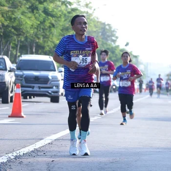 Runner Photo 8045207