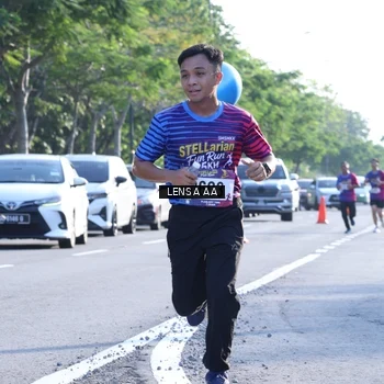 Runner Photo 8045249