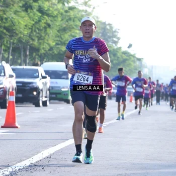 Runner Photo 8045278