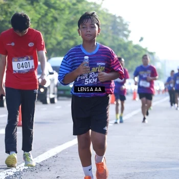 Runner Photo 8045284