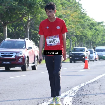 Runner Photo 8045292