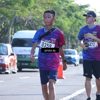 Runner Photo 8045308