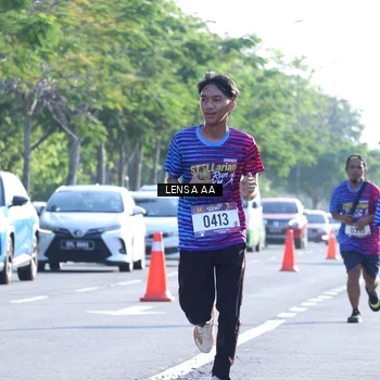 Runner Photo 8045341