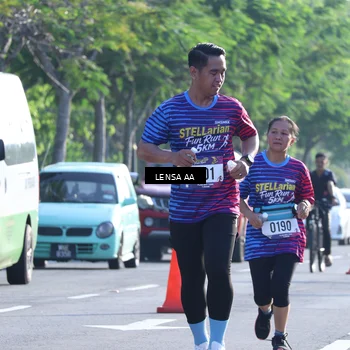 Runner Photo 8045349