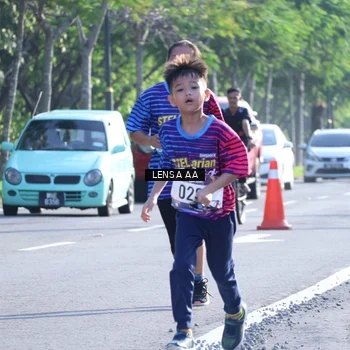 Runner Photo 8045357