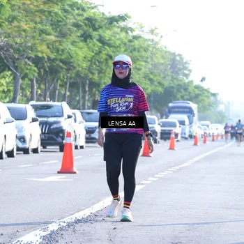 Runner Photo 8045379