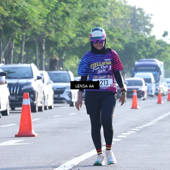 Runner Photo 8045383