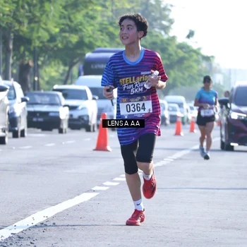 Runner Photo 8045392