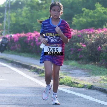 Runner Photo 8045398