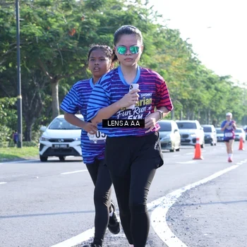 Runner Photo 8045460