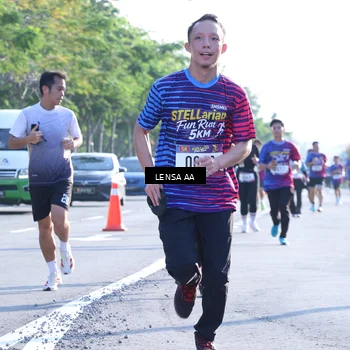 Runner Photo 8045496
