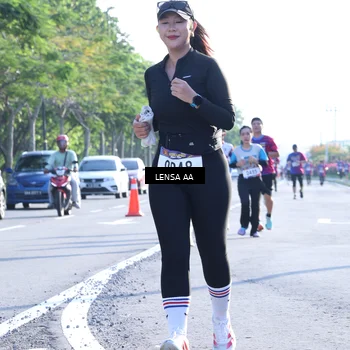 Runner Photo 8045501