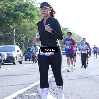 Runner Photo 8045503