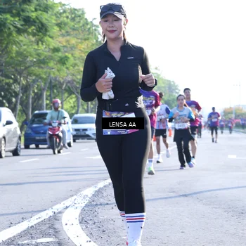 Runner Photo 8045504