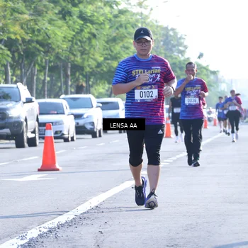 Runner Photo 8045533