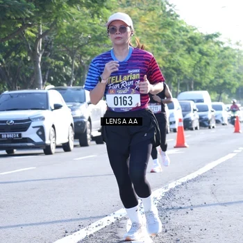 Runner Photo 8045553