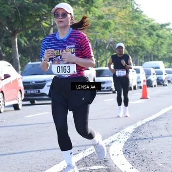 Runner Photo 8045566