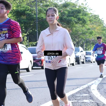 Runner Photo 8045576