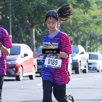 Runner Photo 8045577