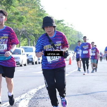 Runner Photo 8045579