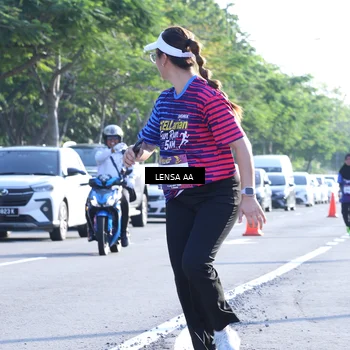 Runner Photo 8045604