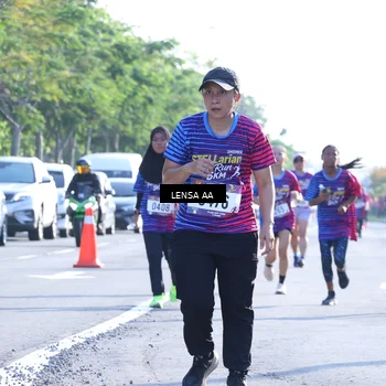 Runner Photo 8045606
