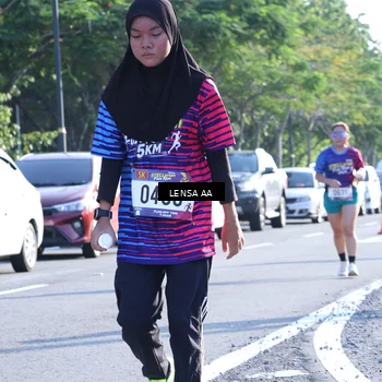 Runner Photo 8045635