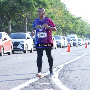 Runner Photo 8045638