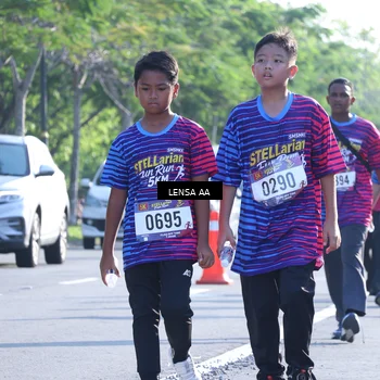 Runner Photo 8045642